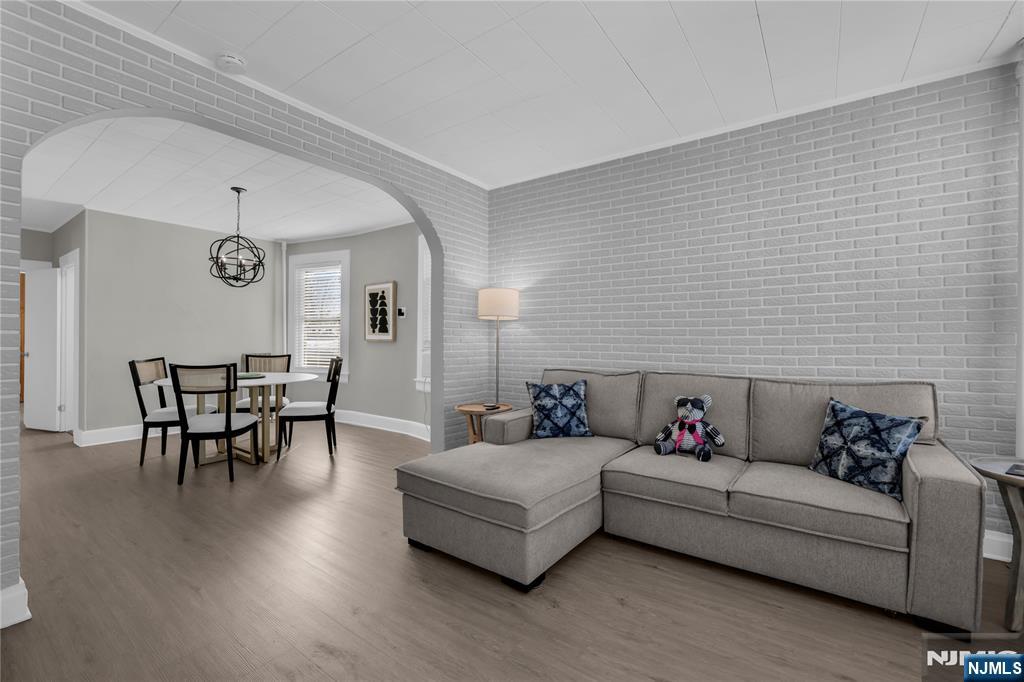 608 Washington Avenue