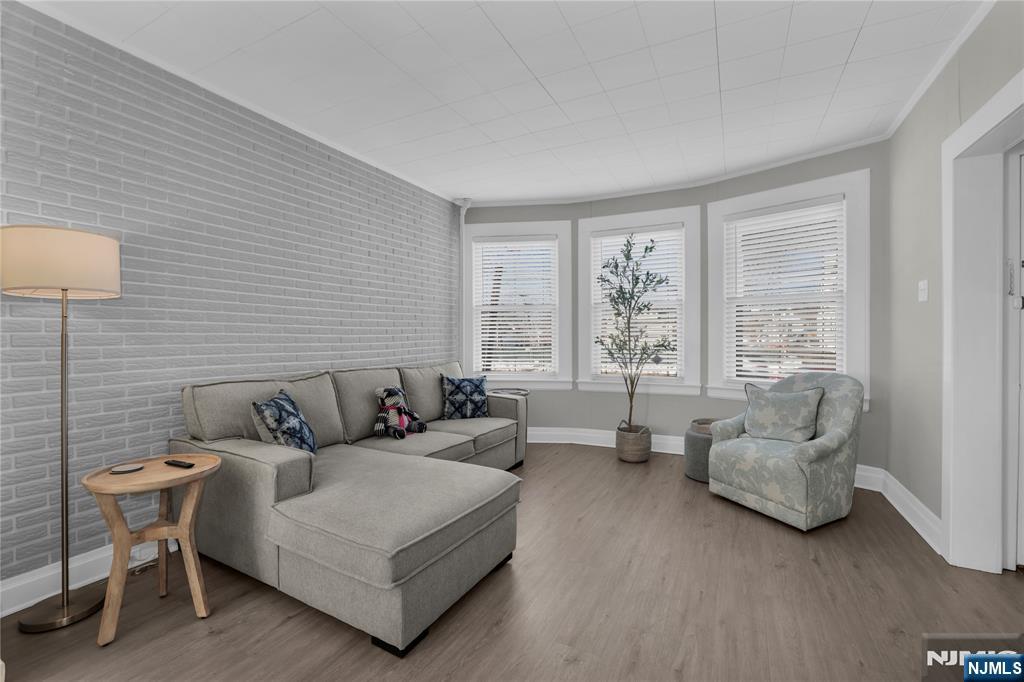 608 Washington Avenue