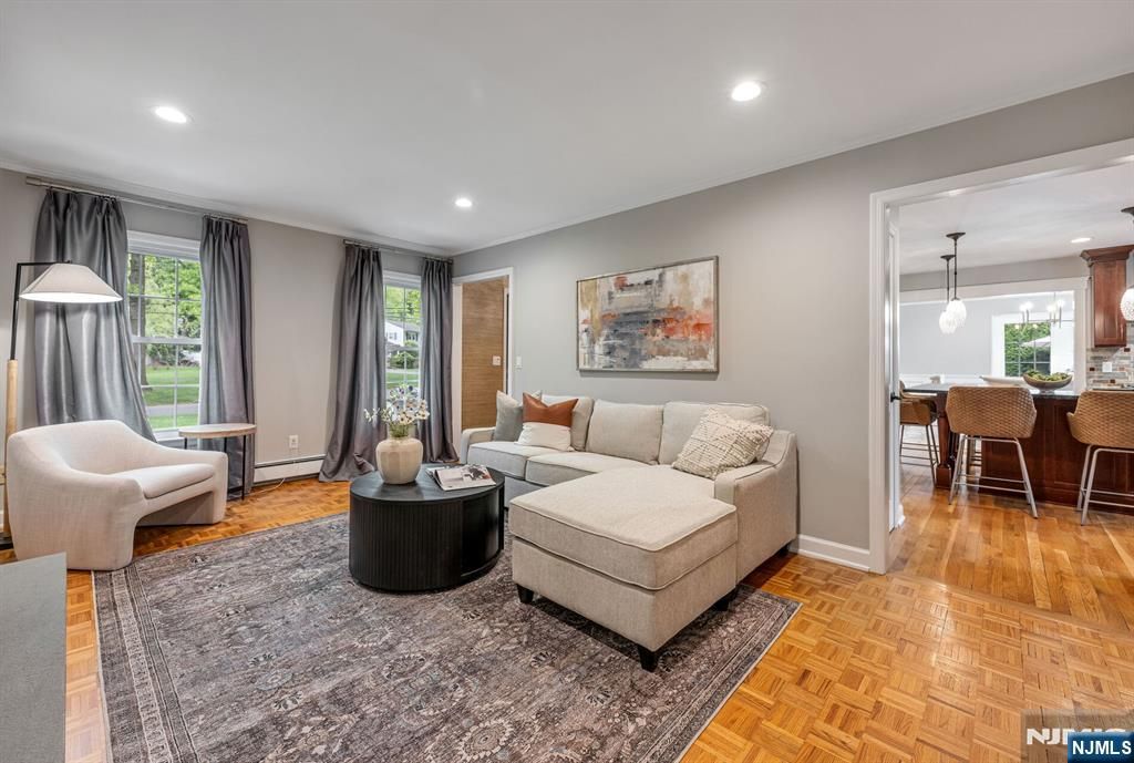 Photo of 442 New York Avenue, Wyckoff, NJ 07481 (MLS # 26017605)