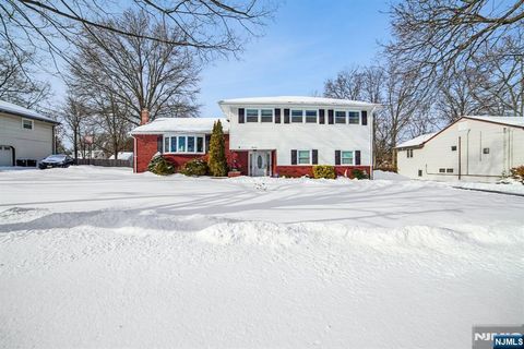 14 Crescent Drive Par-troy Hills Twp. NJ 07054