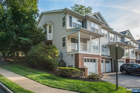 Photo of 401 Dalton Court, Denville Township, NJ 07834 (MLS # 26034199)
