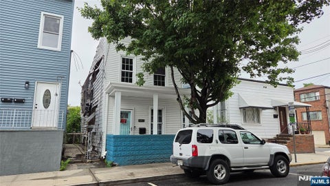Photo of 5913 Jefferson Street, West New York, NJ 07093 (MLS # 26023919)