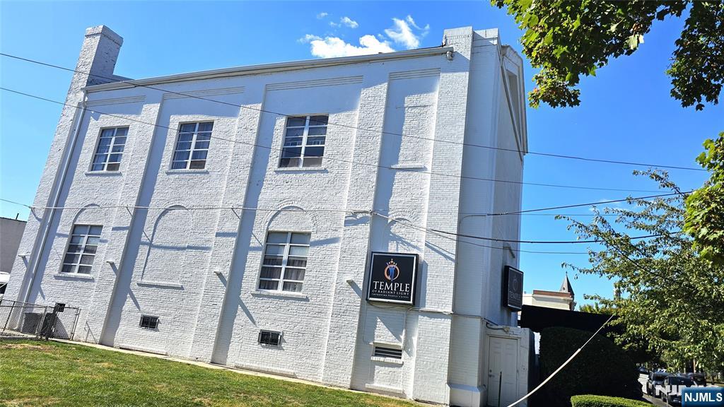 430 Franklin Street