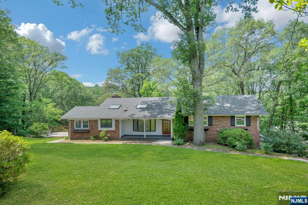 34 Tintle Road