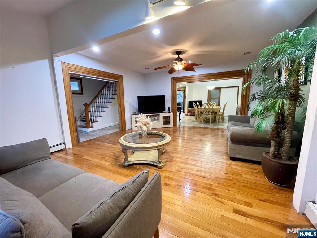 172 Roosevelt Avenue