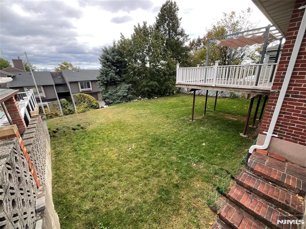 Photo of 286 Lafayette Avenue, Lyndhurst, NJ 07071 (MLS # 25037437)