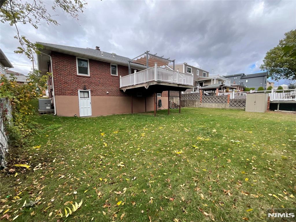 286 Lafayette Avenue