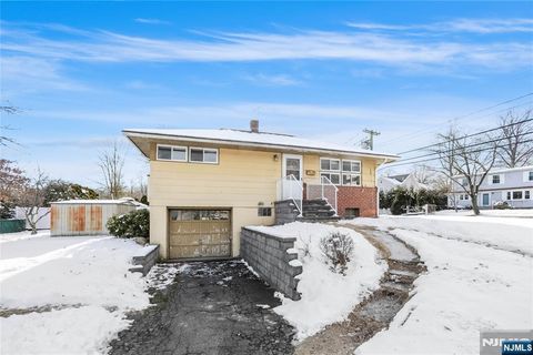 14 Lakeview Drive Emerson NJ 07630