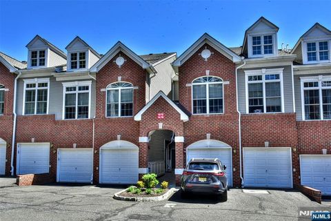 Photo of 12 Debruyle Court #806, Hawthorne, NJ 07506 (MLS # 26011085)