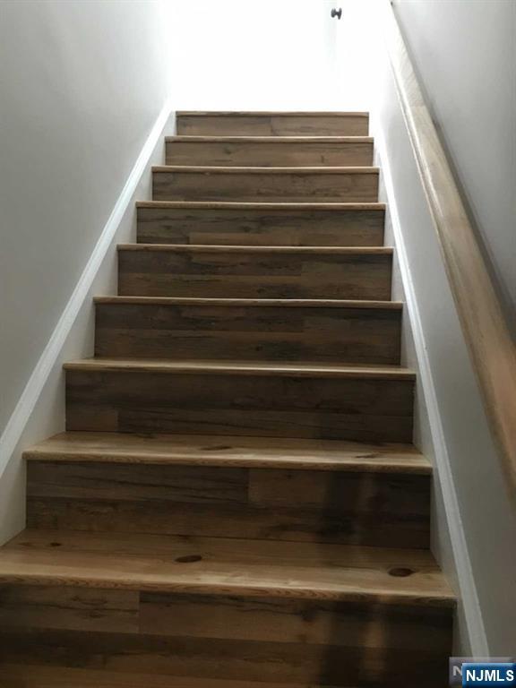 79 Riverdale Street 2