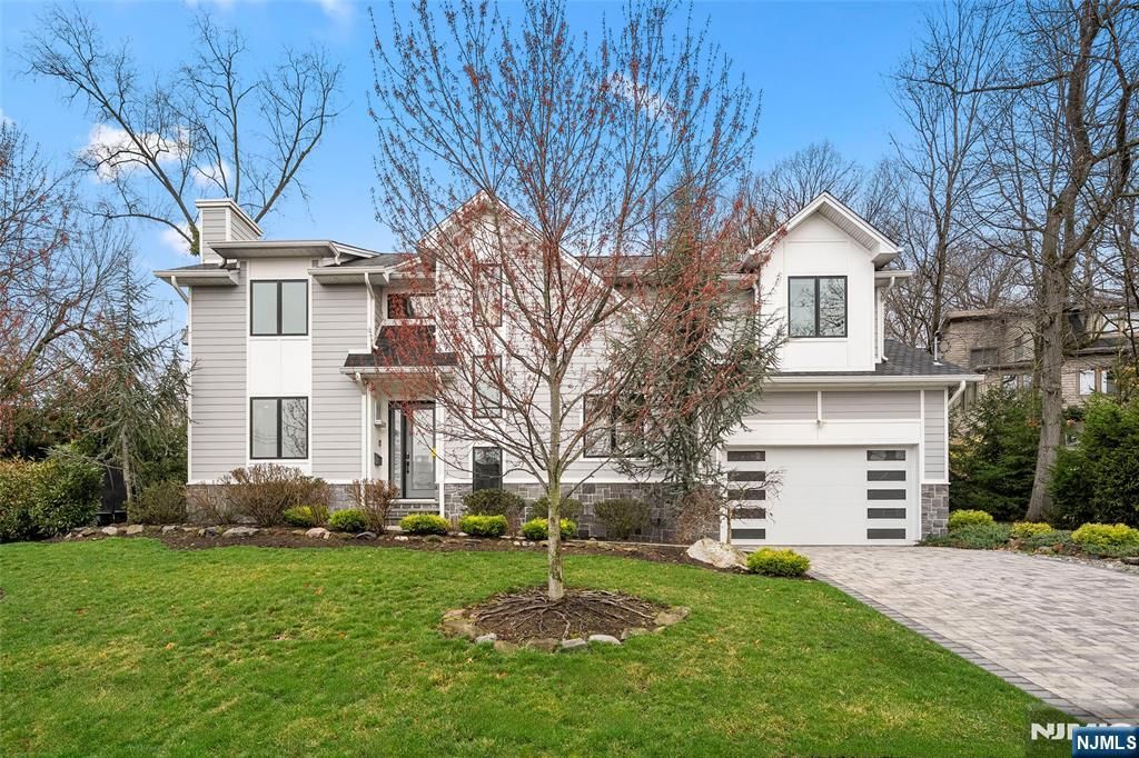 Photo of 55 Cedar Street, Cresskill, NJ 07626 (MLS # 26011213)