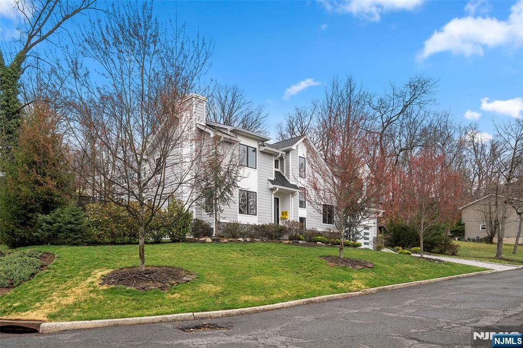 Photo of 55 Cedar Street, Cresskill, NJ 07626 (MLS # 26011213)