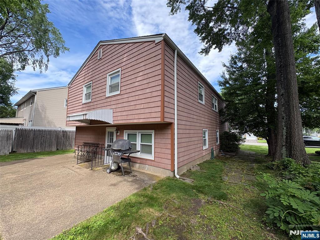 26 Pavonia Avenue