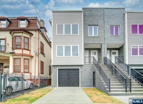 Photo of 85 3rd #1, Newark, NJ 07104 (MLS # 26001329)