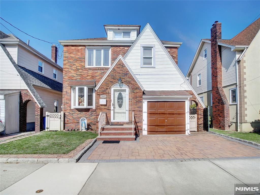 Photo of 569 Monroe Place, Ridgefield, NJ 07657 (MLS # 26009861)