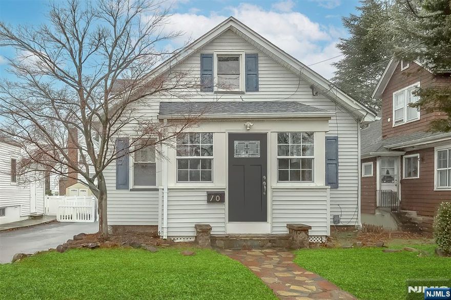 Exceptional opportunity at 70 Valentine Rd in Bloomfield! This well-maintained two family property offers incredible flexibility for investors or owner-occupants alike. Whether you're looking to generate rental income, live in one unit while renting the other, or expand your investment portfolio, this property checks all the boxes. The first floor unit boasts 2 bedrooms, 1 full bathroom, living room, dining room, kitchen, a full partially finished basement and sunroom. The second floor has its own entrance offering 1 bedroom, 1 bathroom with a kitchen and living room. The home also features ample storage, private driveway, a backyard and is in a desirable location close to schools, parks, shopping, dining, and major transportation routes for an easy commute. Don't miss your chance to make this property yours!