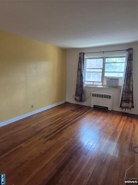 Photo of 1499 Terrace Circle #4, Teaneck, NJ 07666 (MLS # 26035558)