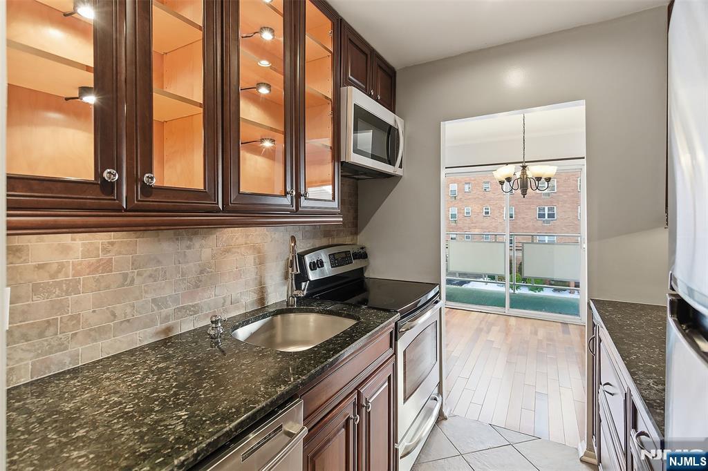 20 Jefferson Street B10