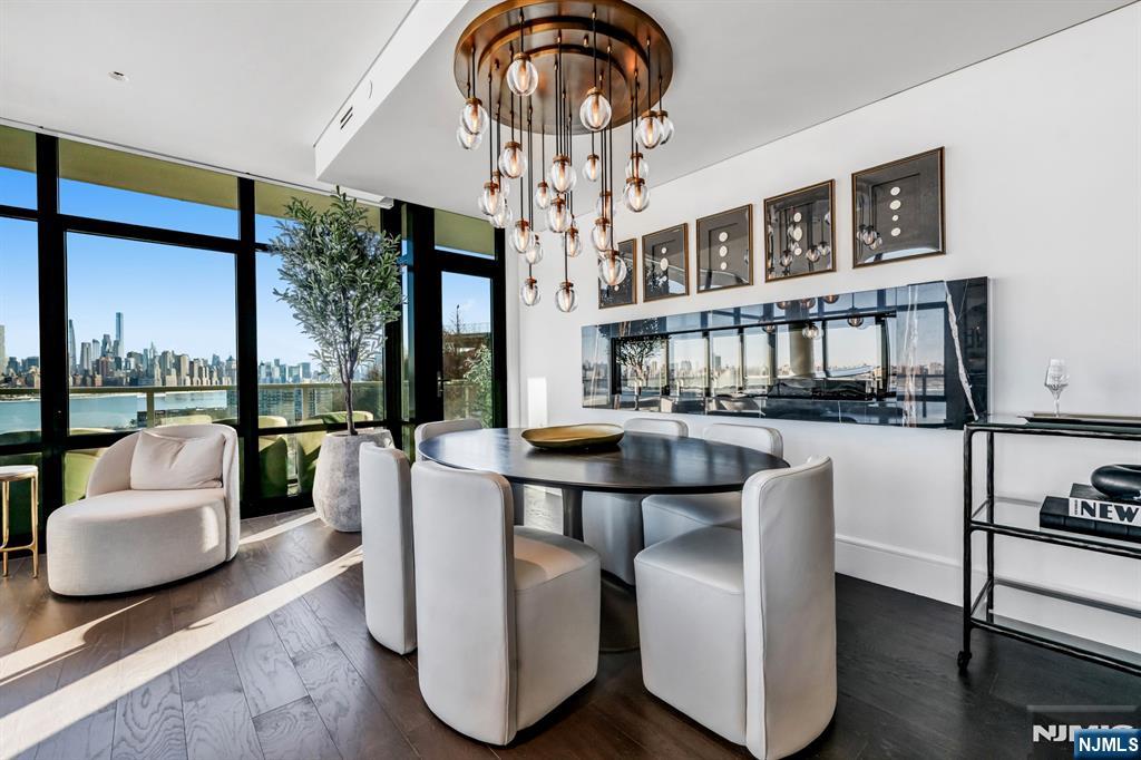 8701 Churchill Road PH1501