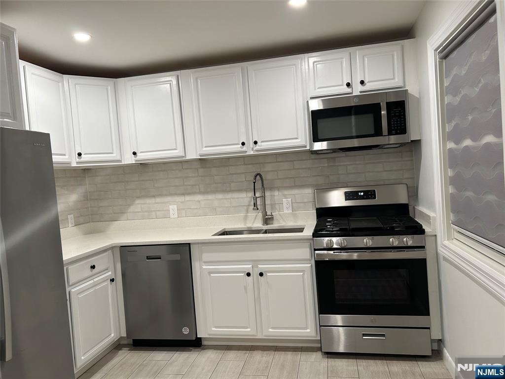 143 Melrose Avenue 1