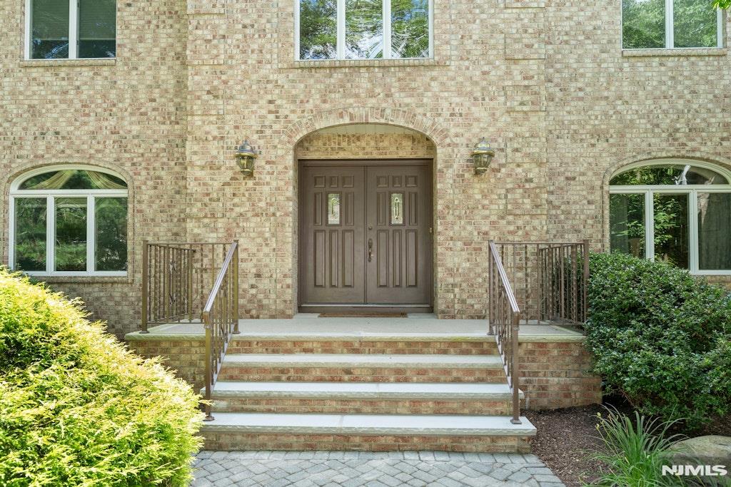 206 Paul Court