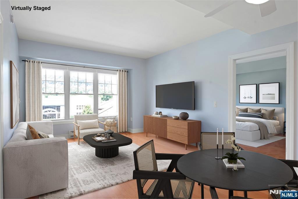 48 S Park Street 409