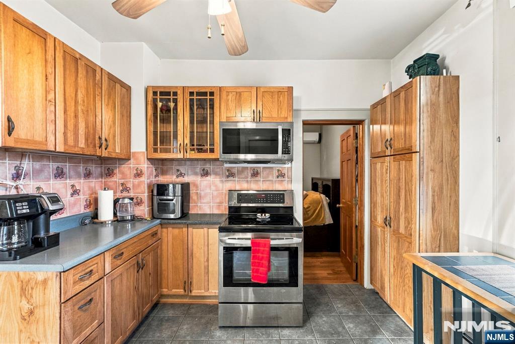 72 Wesley Street