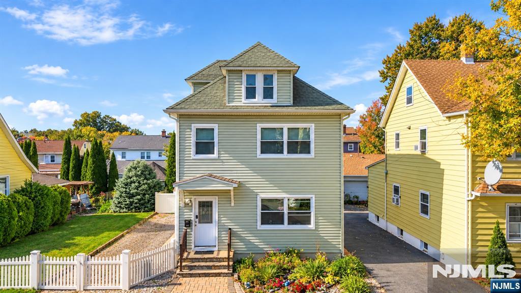 72 Wesley Street