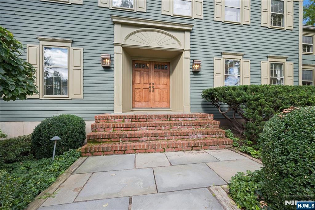 1 Ellyn Court