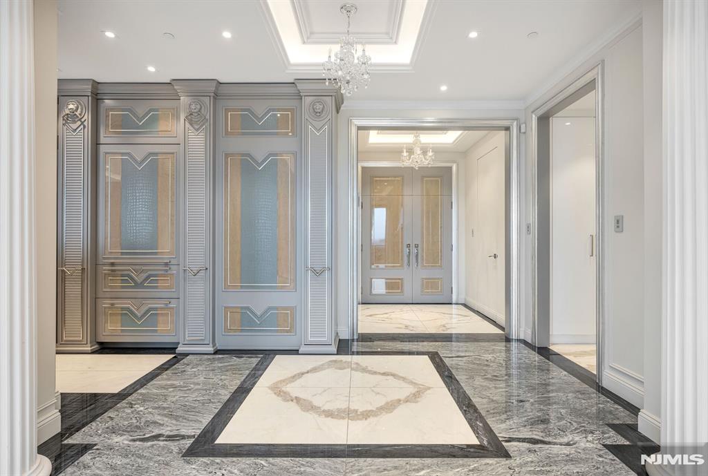 1512 Palisade Avenue 20AR-PH