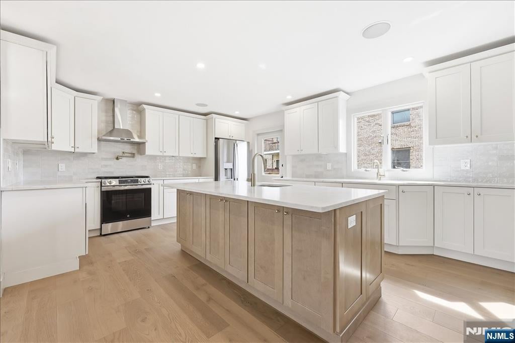 119 Cedar Street C0119