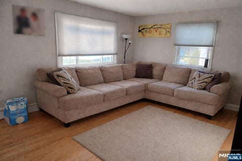 Photo of 311 Pickett, Fair Lawn, NJ 07410 (MLS # 26027633)