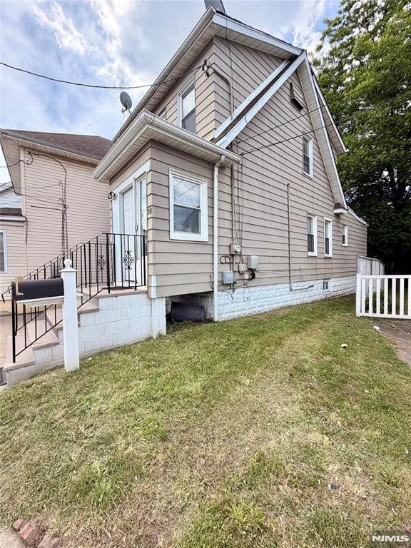 115 Chestnut Avenue