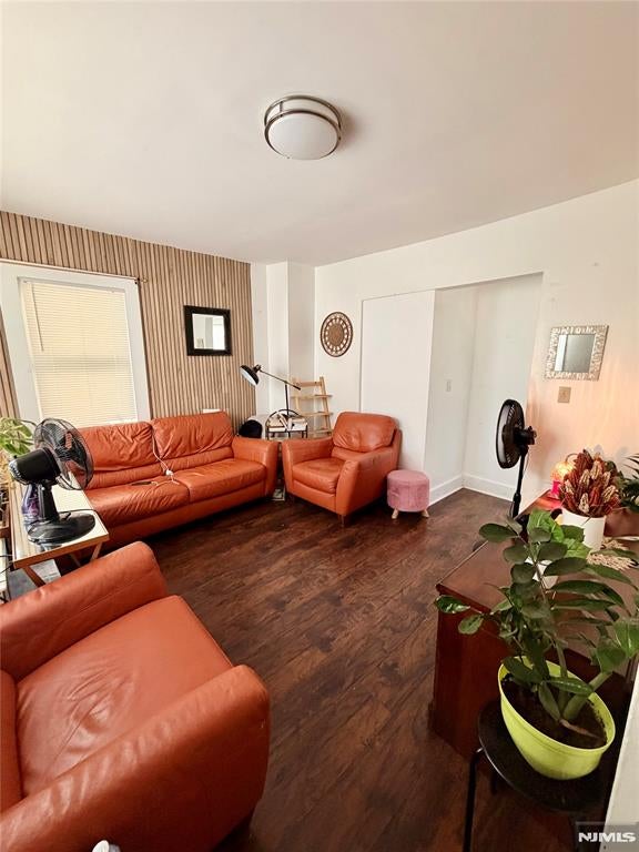 115 Chestnut Avenue