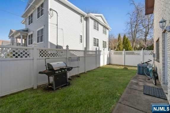 703 Day Avenue The first fl