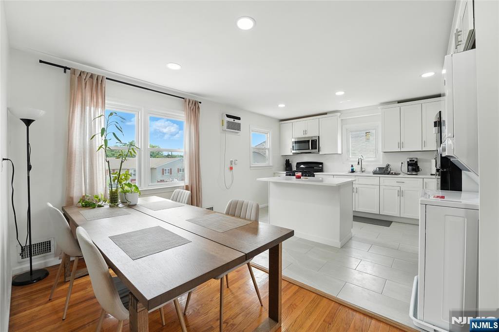 52 River Street 2