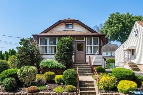 33 Laura Avenue Nutley NJ 07110