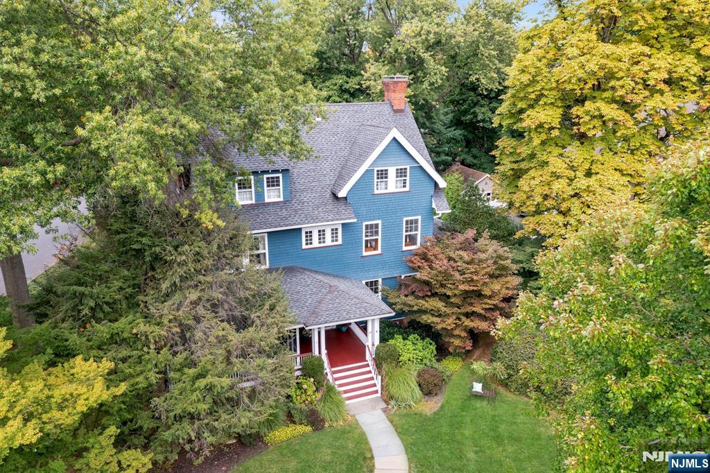 89 Porter Place