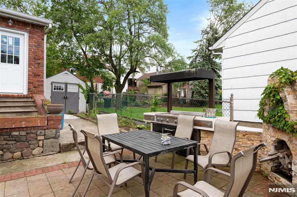 246 Gaston Avenue