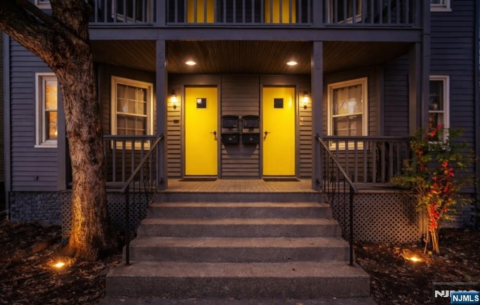 30 Lindsley Avenue