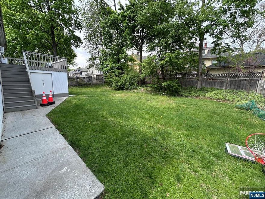 Private, 1 bedroom apartment near town center. Living room, kitchen, bedroom and full bath (stall shower). Nice wood deck overlooking rear yard. 2 dedicated off street parking spots. Additional minor storage on premises. Shared use of a clothes washer and dryer in basement next to building.