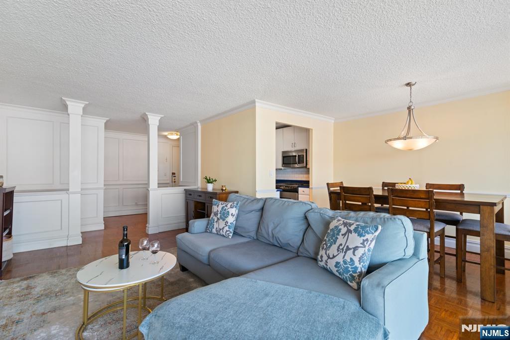 277 Prospect Avenue 8D