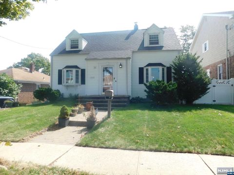 358 Boulevard, Hasbrouck Heights, NJ 07604 - MLS#: 24029728