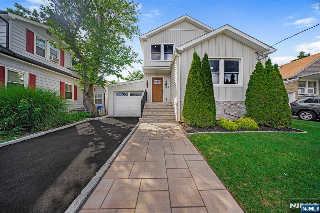 16 Norman Avenue