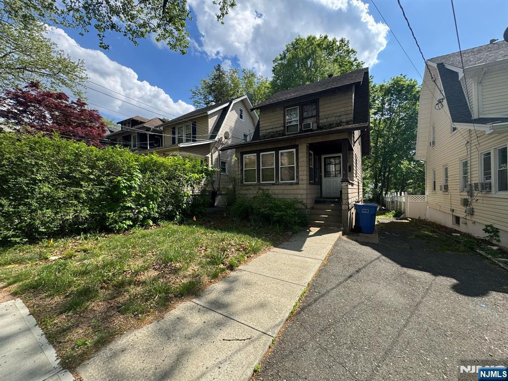 173 Newell Avenue