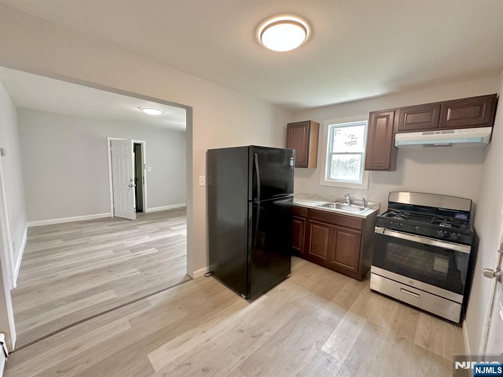 Rental Property at 3741 Harrison 1, West Orange, New Jersey - Bedrooms: 1 
Bathrooms: 1 
Rooms: 4  - $1,700 MO.
