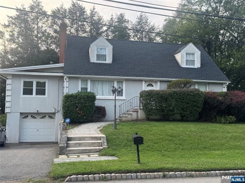 Photo of 19 Debaun Avenue, West Caldwell, NJ 07006 (MLS # 26033531)