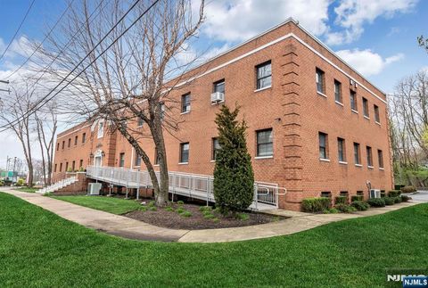 200 S Route 17 201 Mahwah NJ 07430