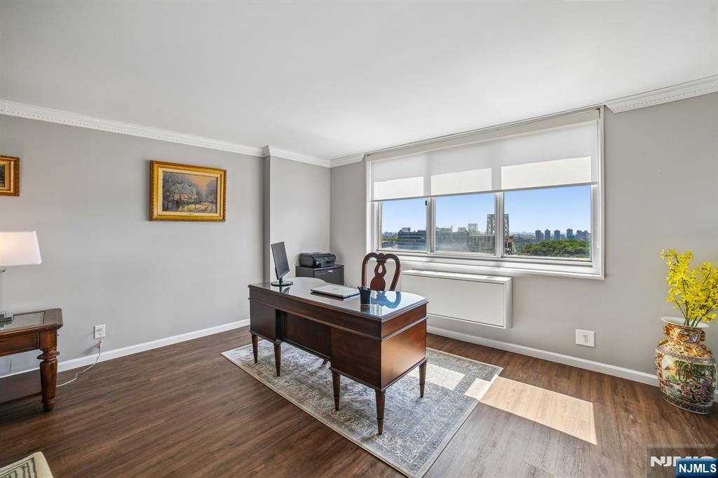 2150 Center Avenue 16G