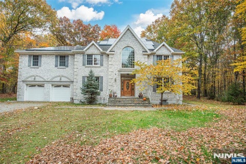 Photo of 81 Townsend RD, Wanaque, NJ 07465 (MLS # 26041246)